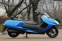 YAMAHA MAXAM