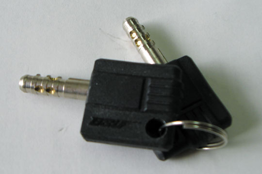 【中古】 見えない鎖 グーバイク特集記事】LOCK バイク用ロック | 新車・中古バイク