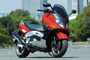 YAMAHA TMAX
