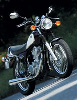 YAMAHA SR400