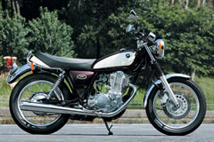 YAMAHA SR400