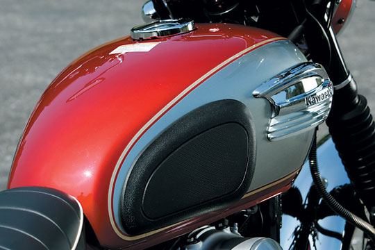 初期型のw650用 赤色タンク グーバイク特集記事】レトロなバイクが好き！ | 新車・中古