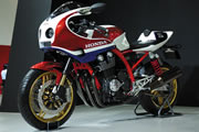 CB1100R
