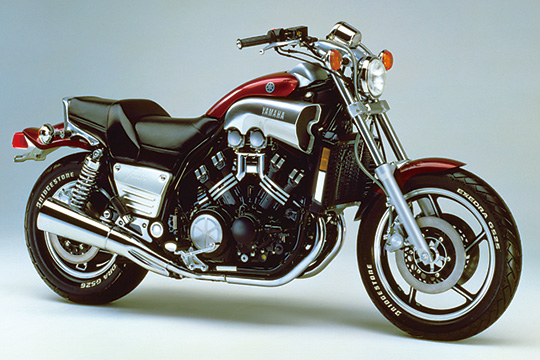 貴重　当時物 バイクカタログ　38台 カワサキ・Zシリーズの隠れた名機Z900/1000LTDに乗るという選択
