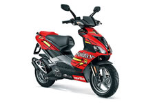 アプリリア SR50R
