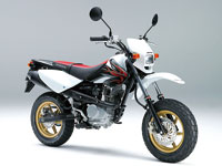 z_ XR100^[h