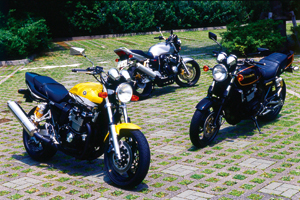 SUPER SPORTS