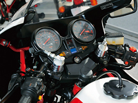 CB1100R