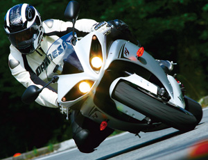 YAMAHA YZF-R1