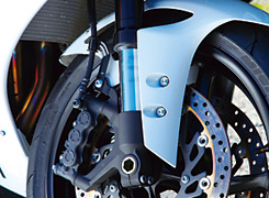 YAMAHA YZF-R1