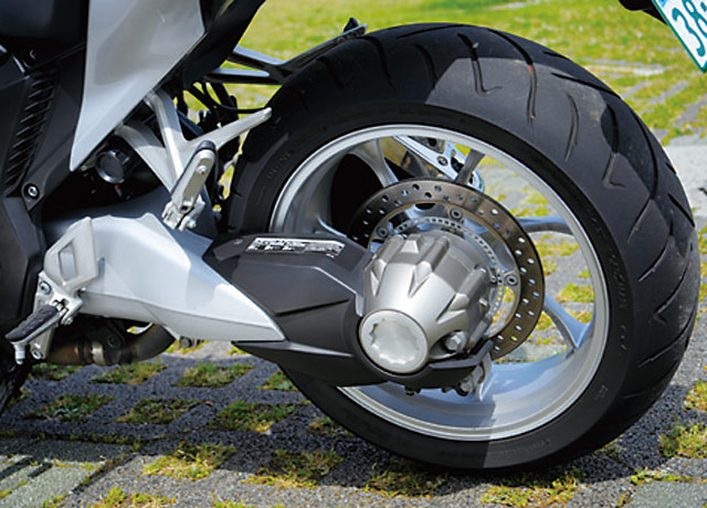 グーバイク特集記事】ホンダ 90°V型4気筒エンジン搭載バイクをご