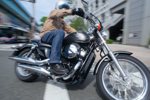 z_ VT750S