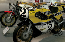 2Xg[T[vJ`