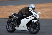 Megelli 250R