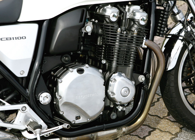 空冷エンジン大特集 その造形とフィーリングを楽しむ 新車 中古バイク検索サイト Goobike Com