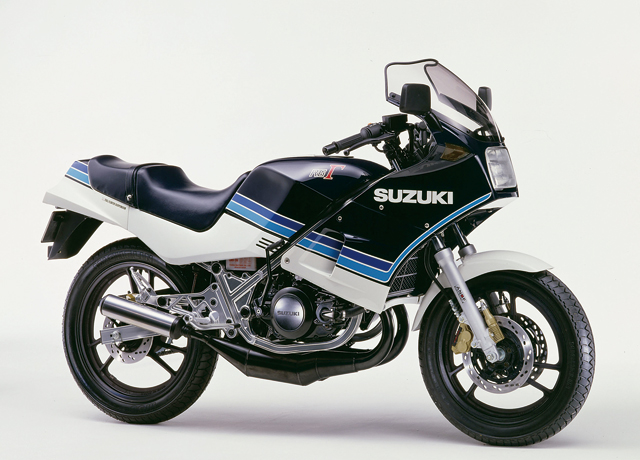 加速するパフォーマンスと 多様化するバイクライフ 90 ｓ 80 ｓ 新車 中古バイク検索サイト Goobike Com