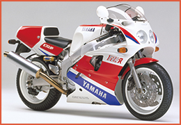 YAMAHA FZR750R