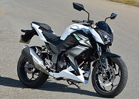 KAWASAKI Z250