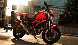 DUCATI MONSTER696