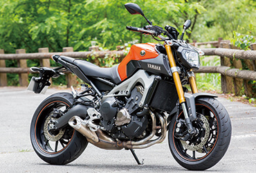 YAMAHA MT-09