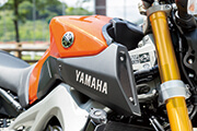 YAMAHA MT-09