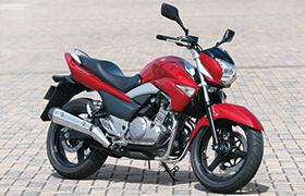 SUZUKI GSR250