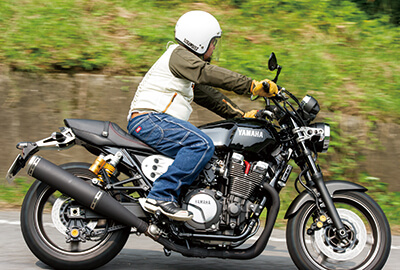 YAMAHA XJR1300C