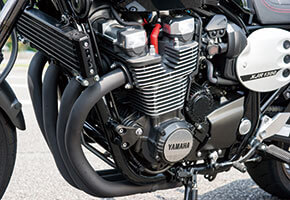 YAMAHA XJR1300C