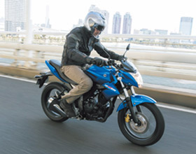 SUZUKI GIXXER