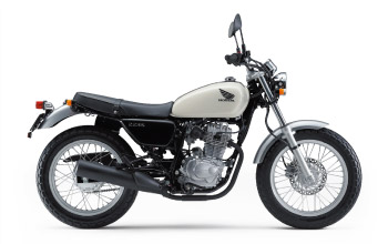 HONDA CB223S