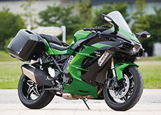 KAWASAKI Ninja H2-SX^SE