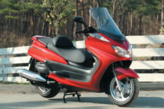 YAMAHA GRANDMAJESTY