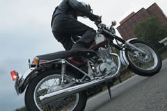 YAMAHA SR400
