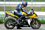 YAMAHA YZF-R1 Ji_dl