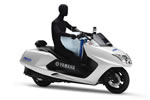 YAMAHA エアバッグ装着研究車両