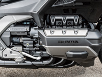 ホンダ ゴールドウィング(DCT) ISG エンジン