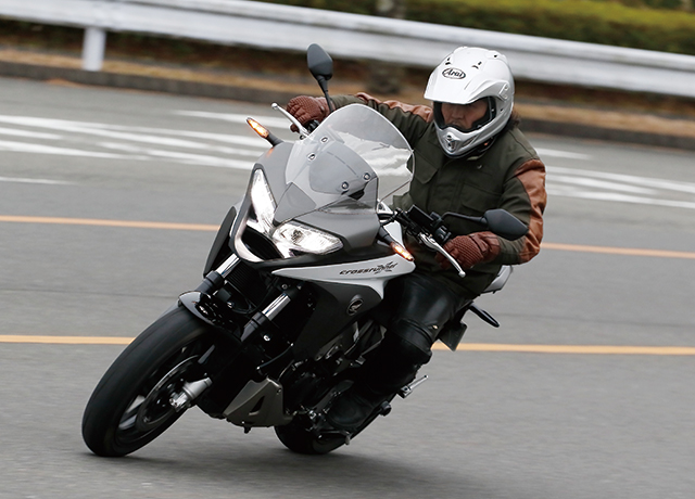 ホンダ Vfr800x 試乗レポート 新車 中古バイク検索サイト Goobike Com