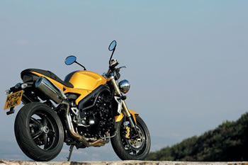 TRIUMPH SPEED TRIPLE