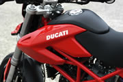 DUCATI@Hypermotard1100