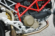 DUCATI Hypermotard1100