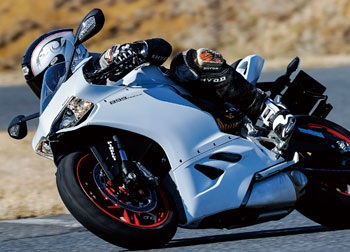 899pjK[