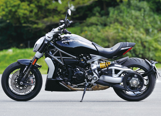 ドゥカティ　ディアベル DUCATI Diavel V4 XDiavel Diavel 鍛造アルミニウム製ホイール