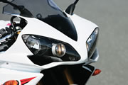 YAMAHA YZF-R1