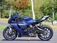 }n YZF-R1