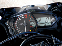 }n YZF-R25 AiO]vEfW^tpl