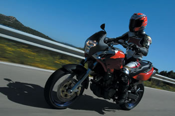 PEGASO STRADA 650