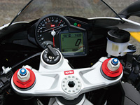AvA RSV4 R [^[