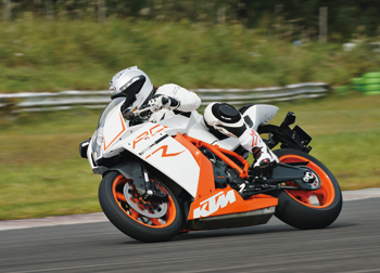KTM RC8R