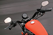 YAMAHA XL883R