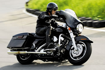 HARLEY DAVIDSON@FLHX Street Glide